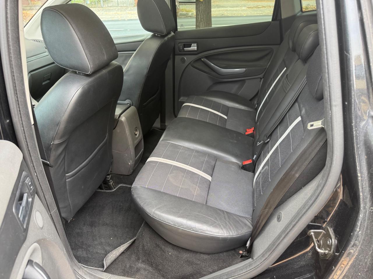 Ford Kuga 2.0 TDCi 136 CV 4WD garanzia 12 mesi