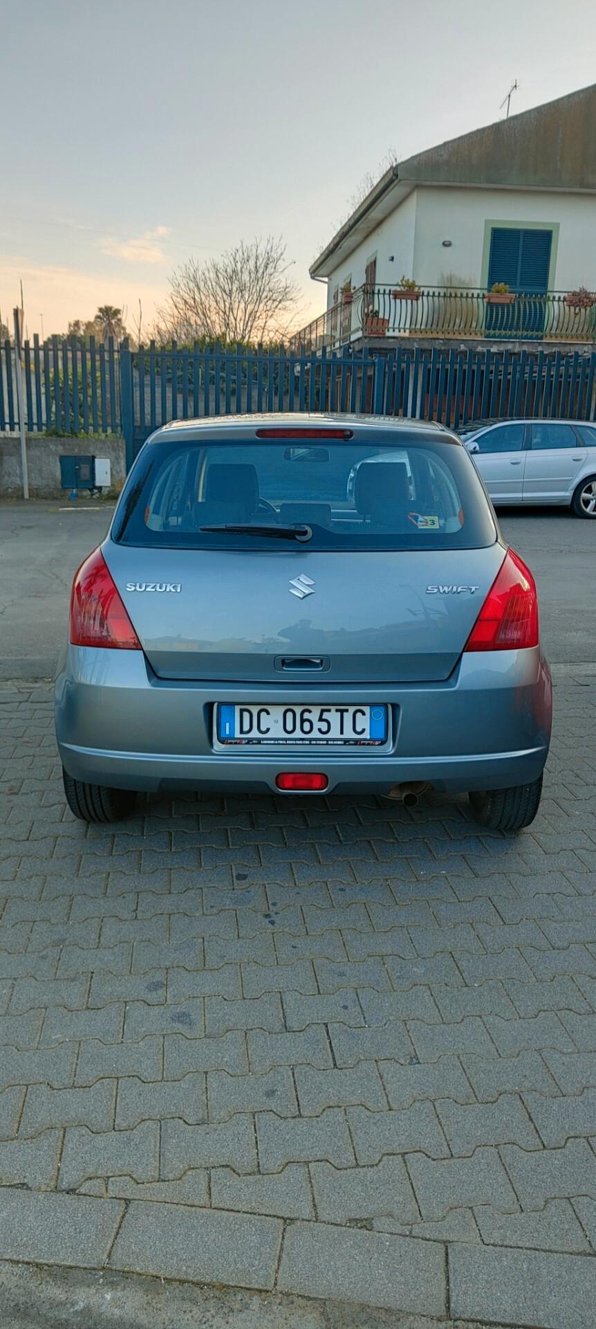 Suzuki Swift 1.3 benzina con soli 38.000 km