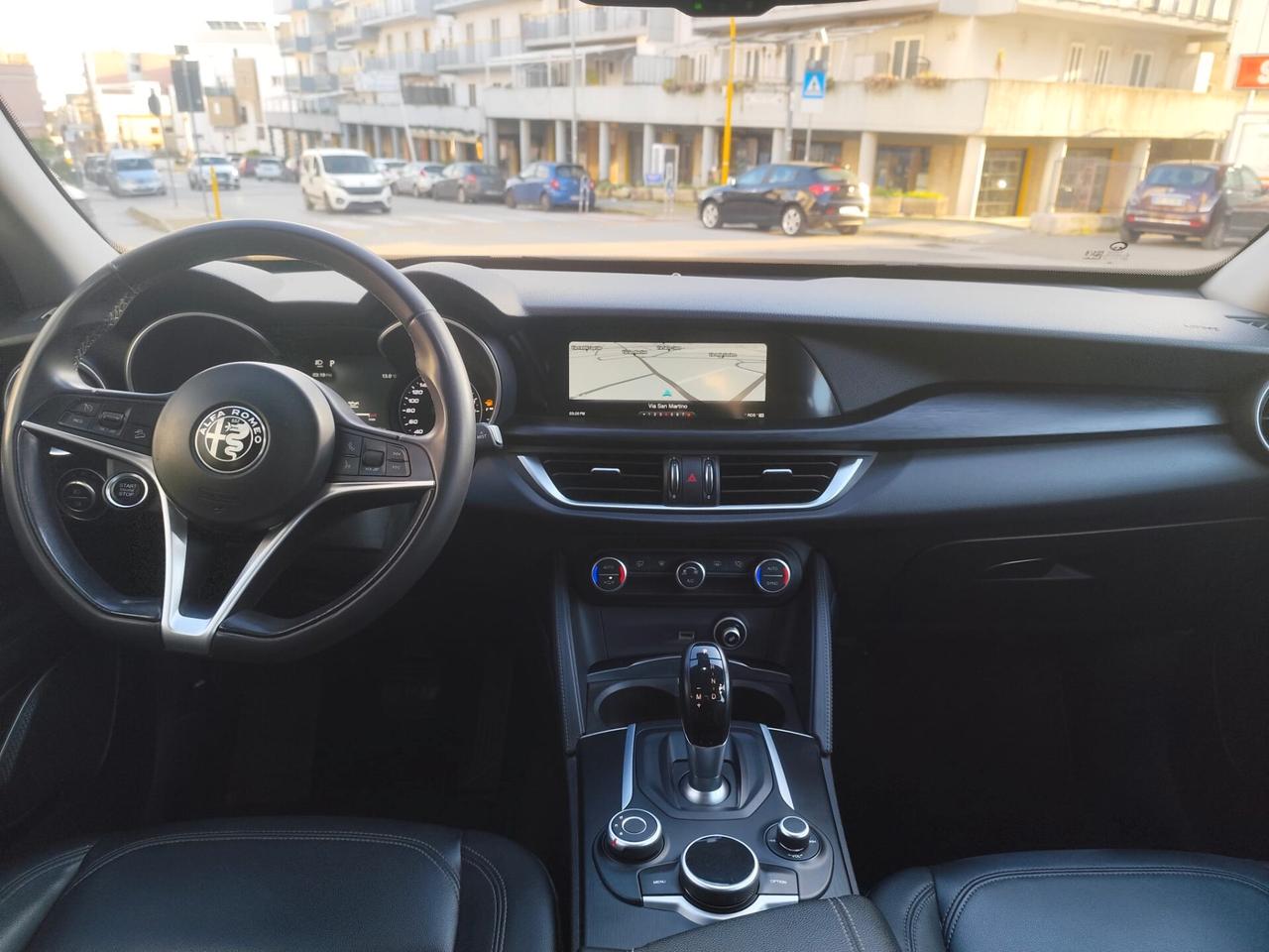 Alfa Romeo Stelvio 2.2 JTDM * 180 CV * Executive * Pelle * Navi * DISTRIBUZIONE E MODIFICA FATTE * Garantita 12 Mesi