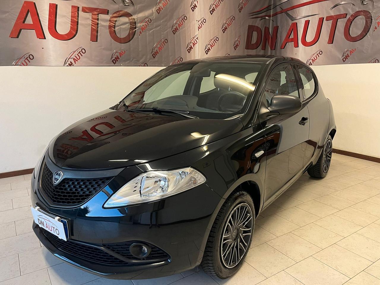 Lancia Ypsilon 1.2 69 CV 5 porte S&S Elefantino Blu