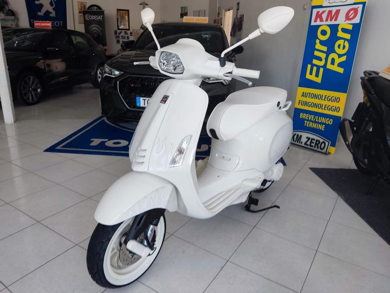 Piaggio Vespa 50 Sprint edizione limitata Justin Bieber