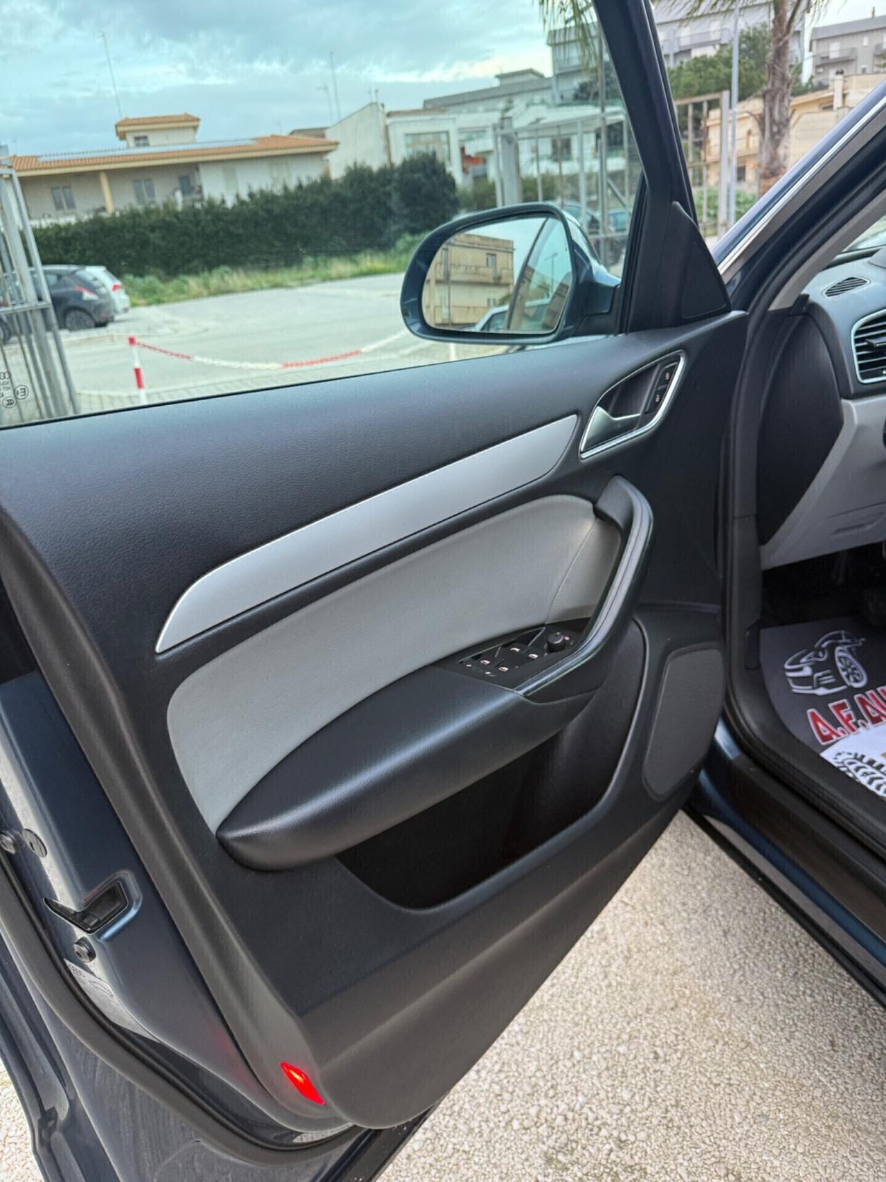 Audi Q3 2.0 TDI S tronic