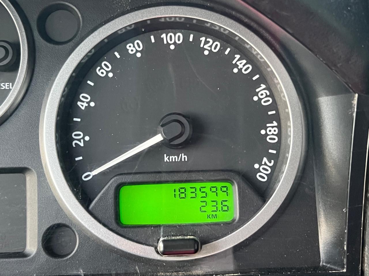 Land Rover Defender 90 2.2 TD4 Station Wagon E N1
