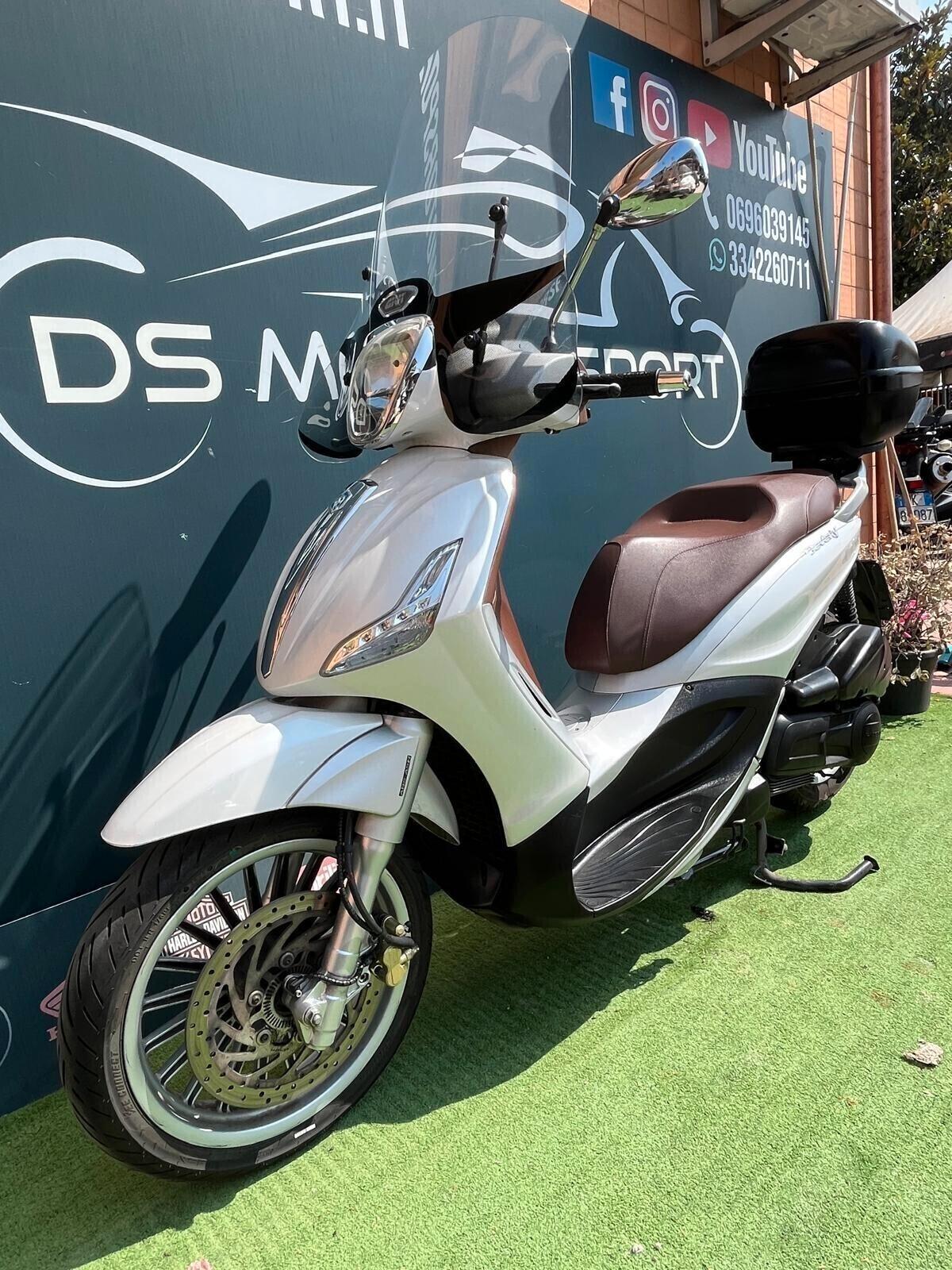 Piaggio Beverly 300 i.e. Abs