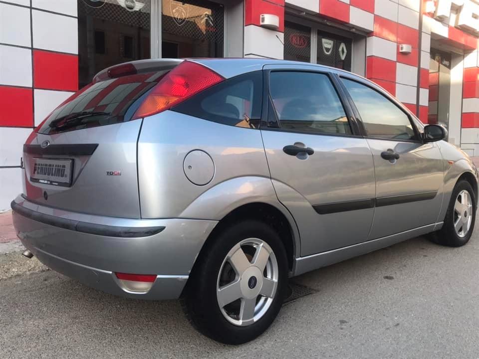 Ford Focus 1.8 TDCi (100CV) cat 5p. Zetec