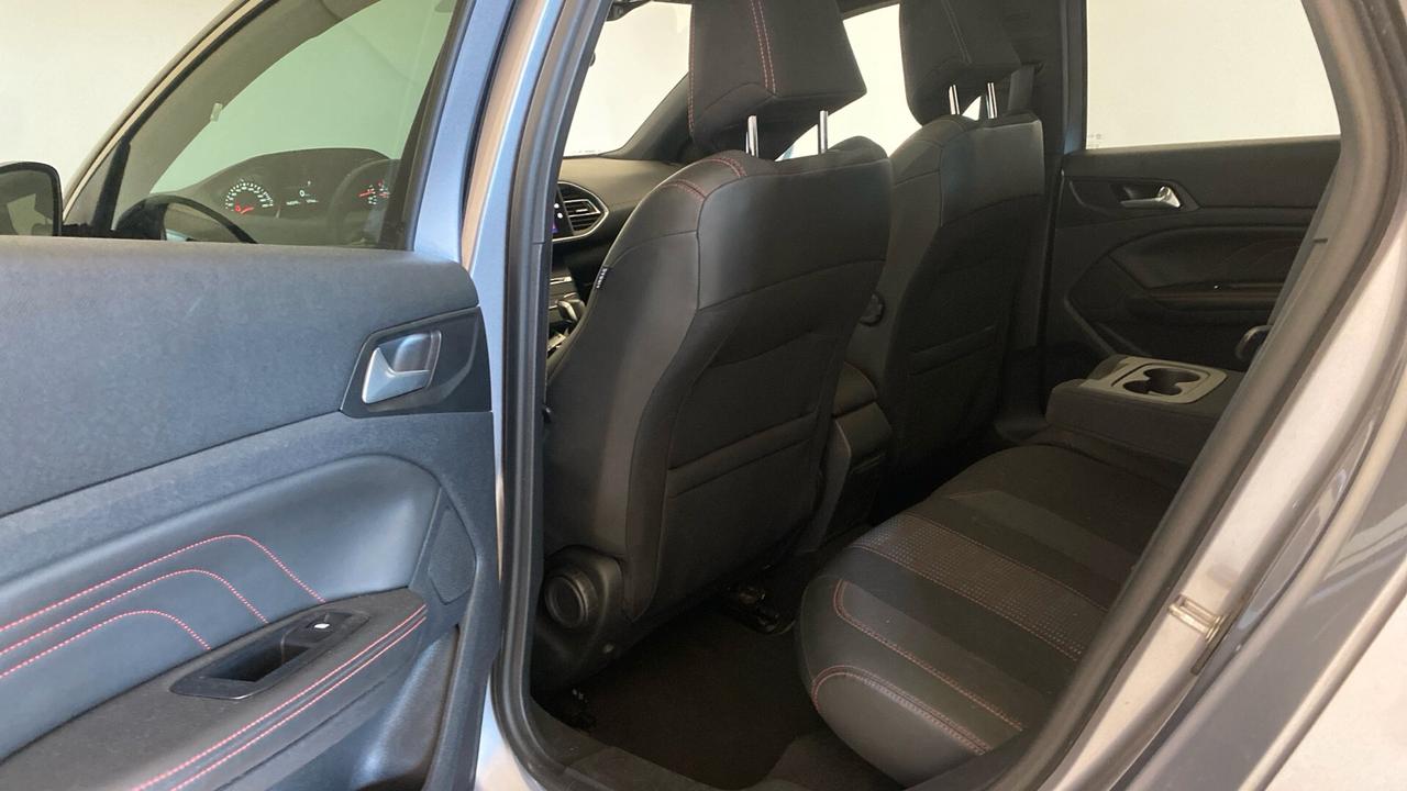 Peugeot 308 BlueHDi 120 EAT6 GT LINE *68.000 km*
