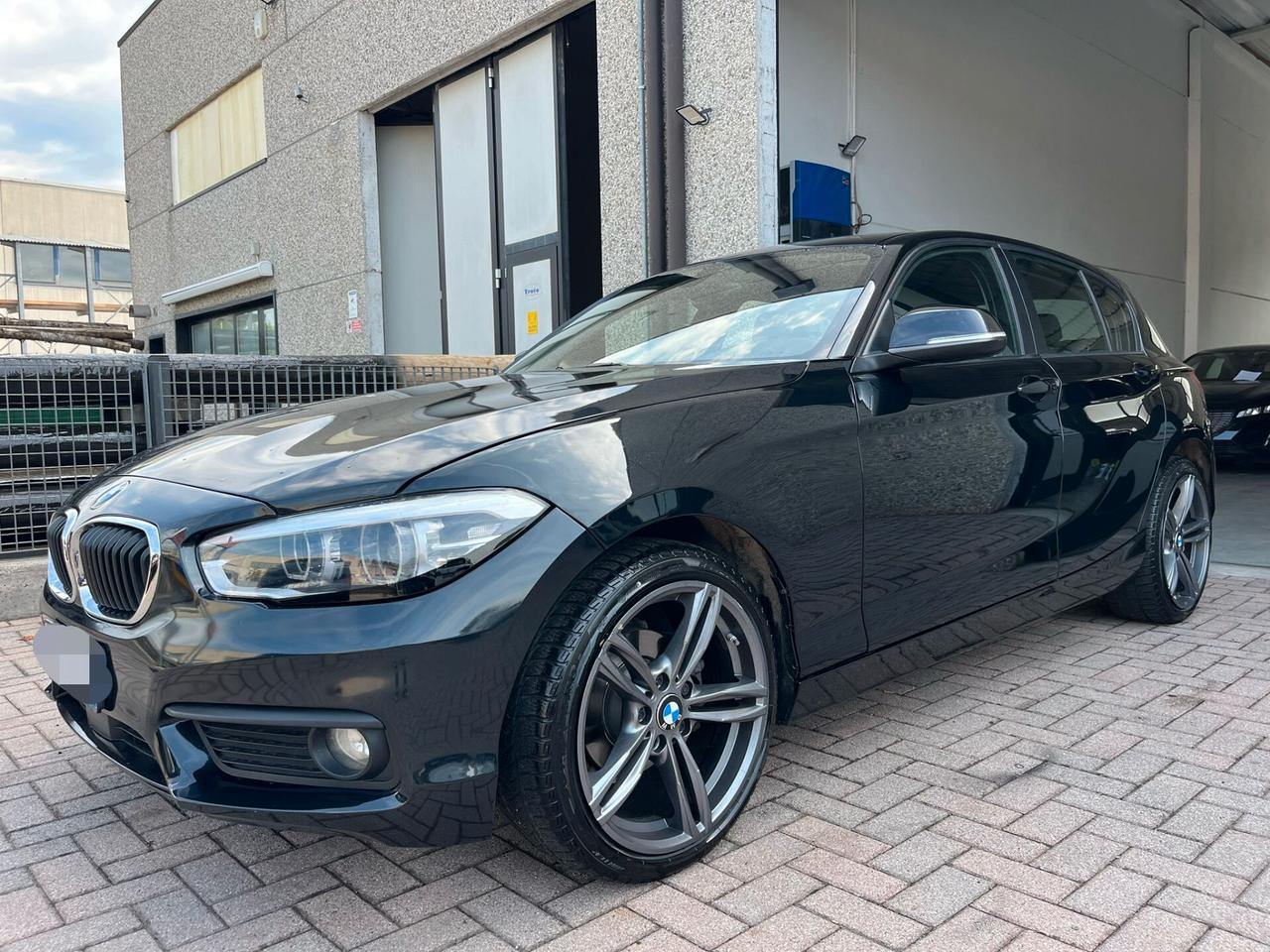 Bmw 118d 5p. Advantage 150CV automatica