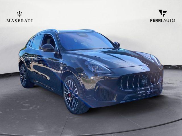 MASERATI Grecale MHEV 300 CV AWD GT