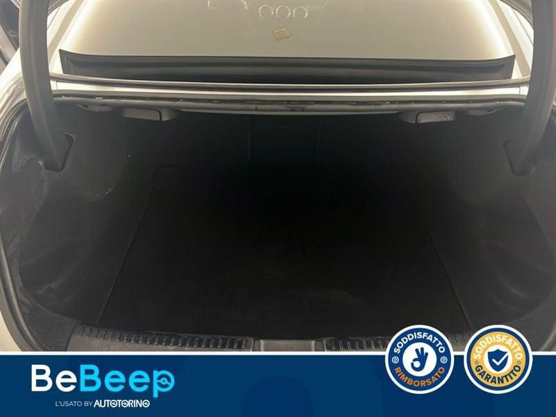 Mercedes-Benz CLA COUPE 200 D PREMIUM AUTO