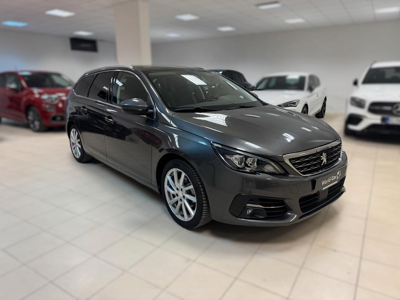 Peugeot 308 BlueHDi 130 S&S SW Allure