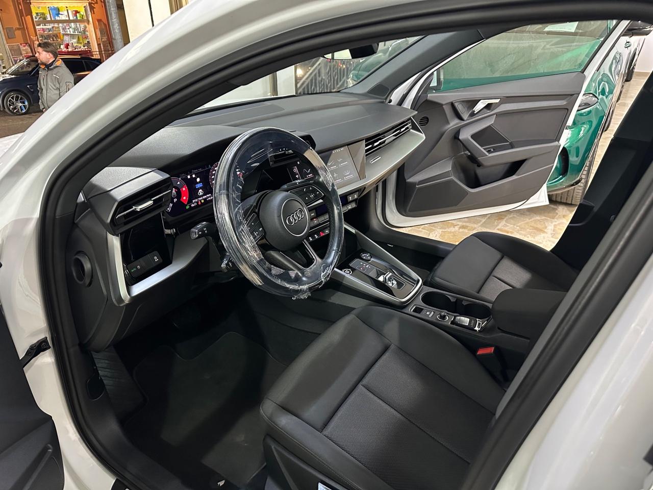 Audi A3 Sedan 35 TDI S line edition