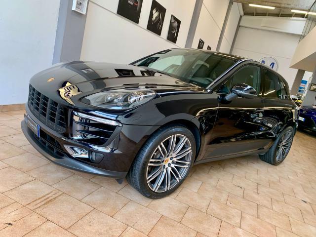Porsche Macan Macan 3.0d S 250cv pdk Restyling Post. Ufficiale