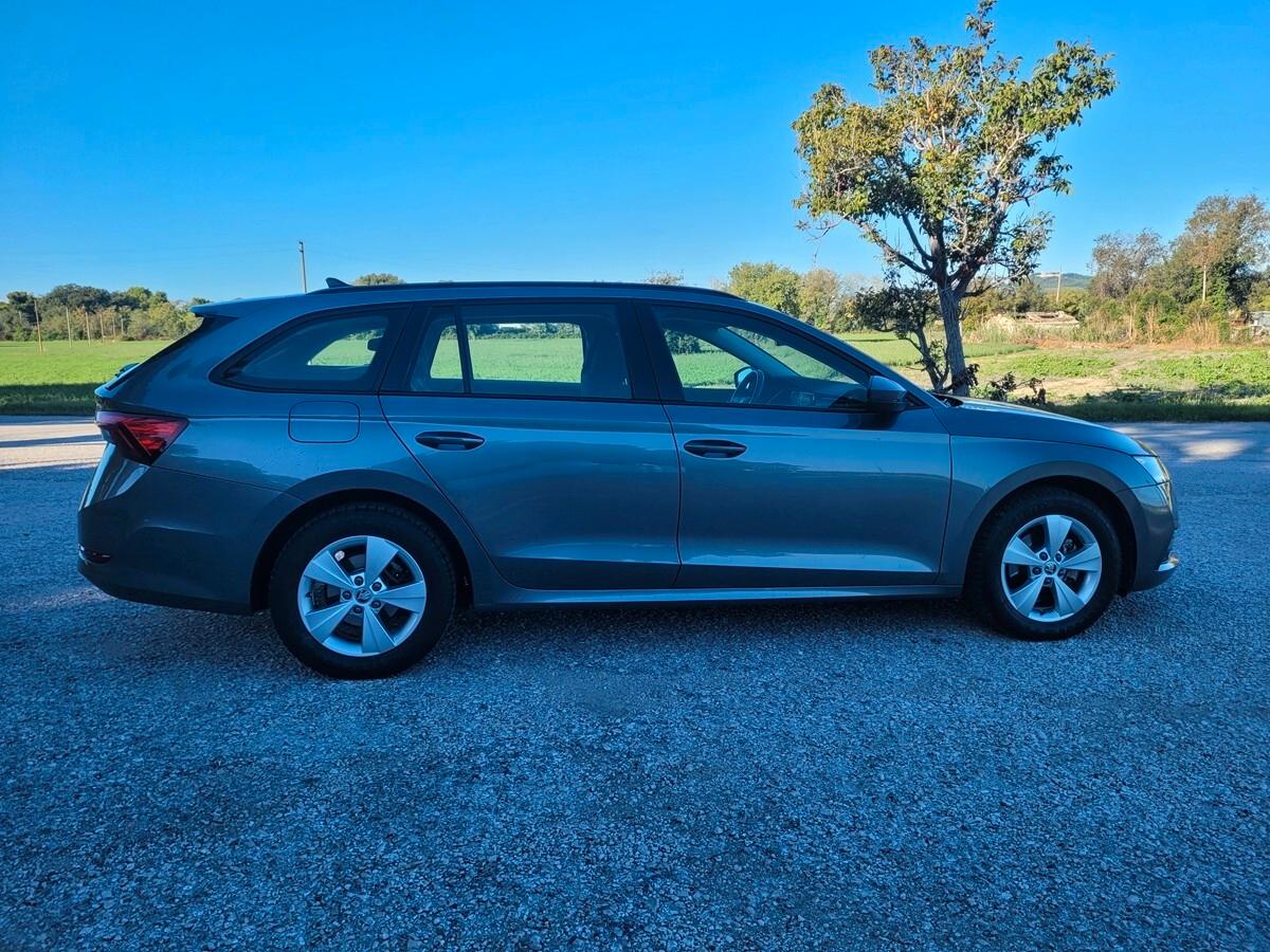 Skoda Octavia 1.0 e-TEC DSG Wagon Executive