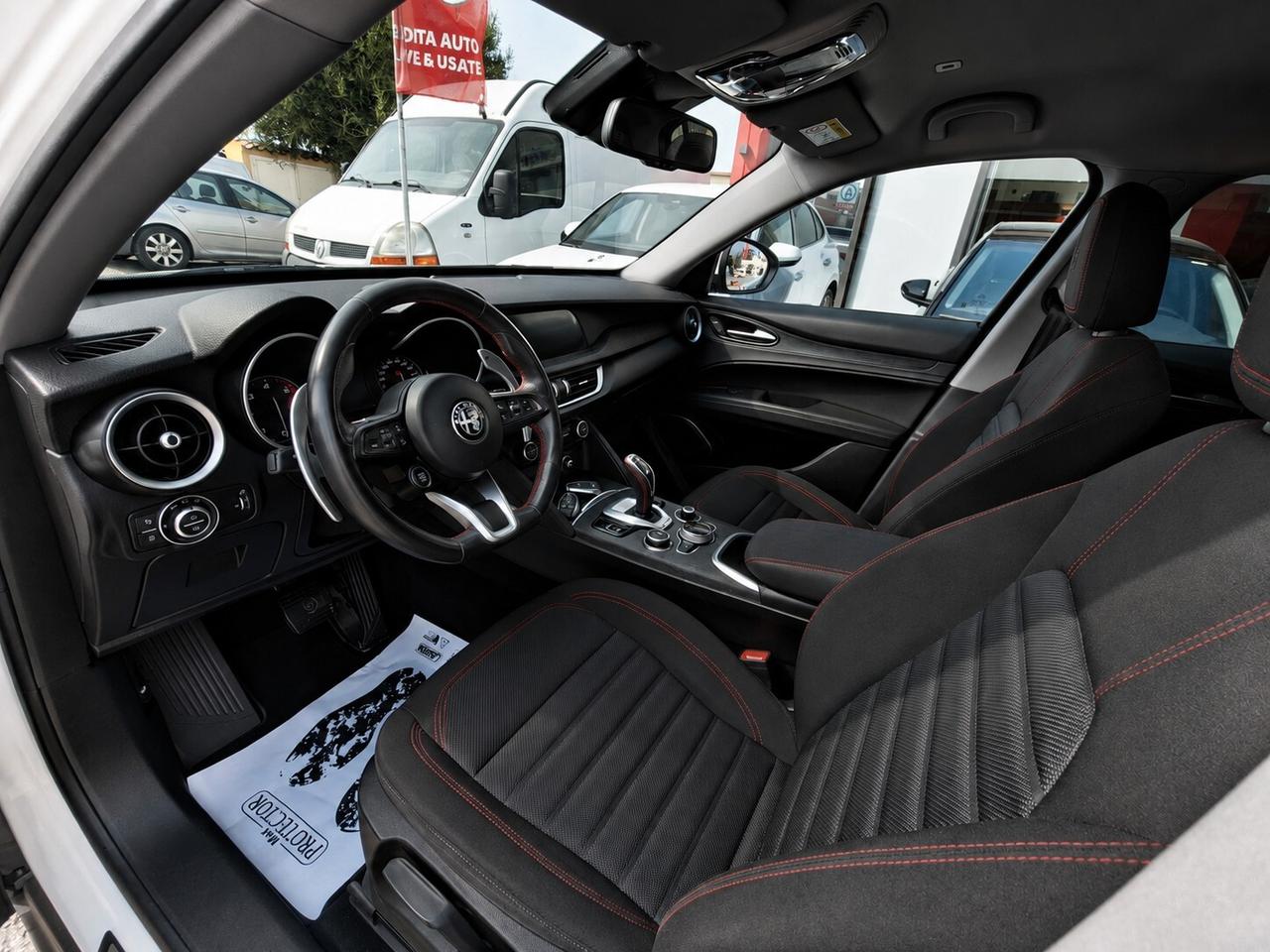 Alfa Romeo Stelvio 2.2 Q4 190 CV SPRINT