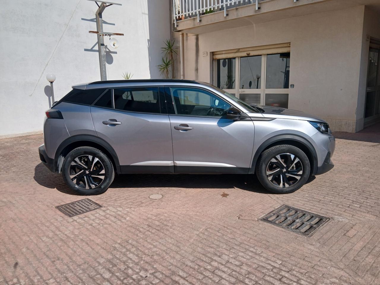 Peugeot 2008 Benzina Gancio traino