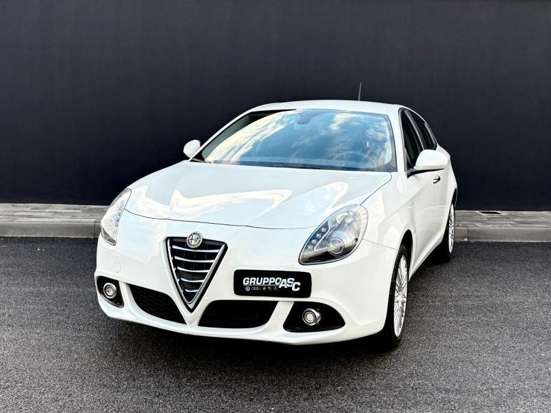 Alfa Romeo Giulietta 1.4 tb Progression 105cv E6 OK NEOPATENTATI