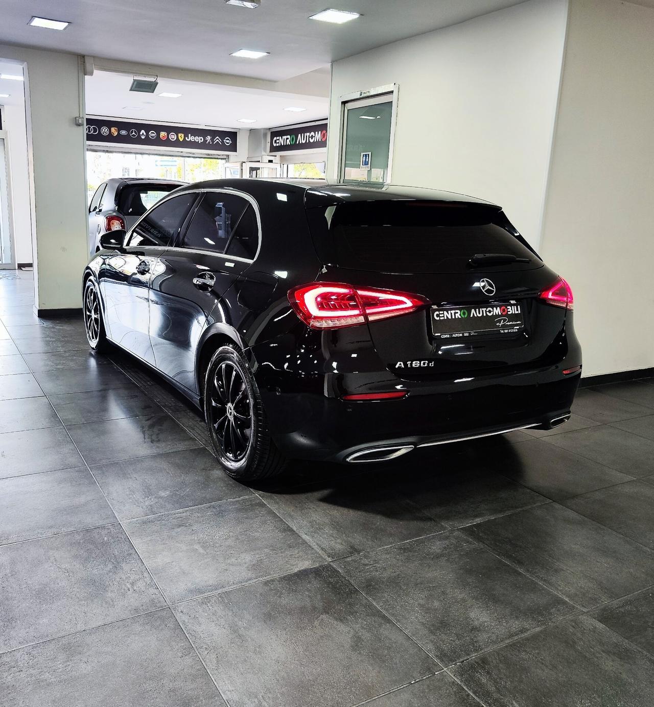 Mercedes-benz A 180d Automatic Sport LED