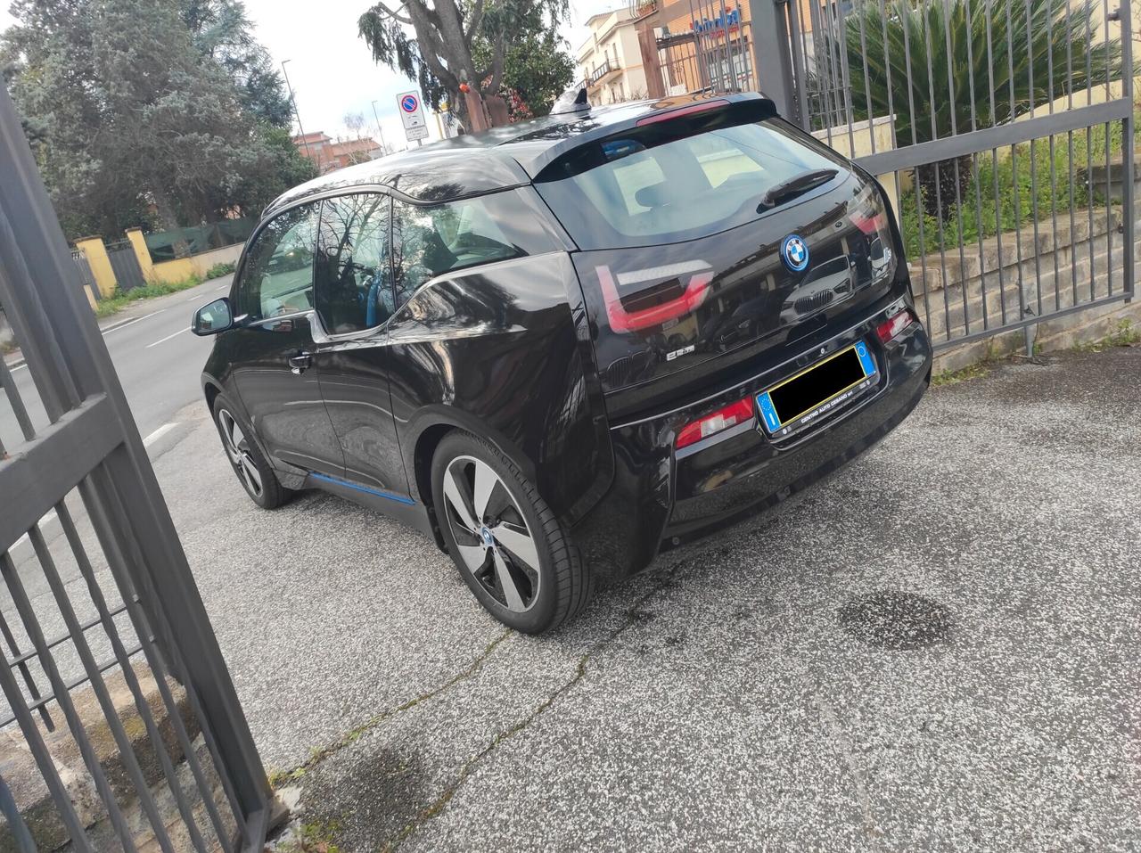 Bmw i3 i3Berlina 2 volumi