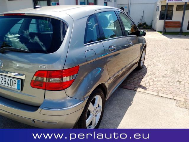 MERCEDES-BENZ B 180 CDI Sport