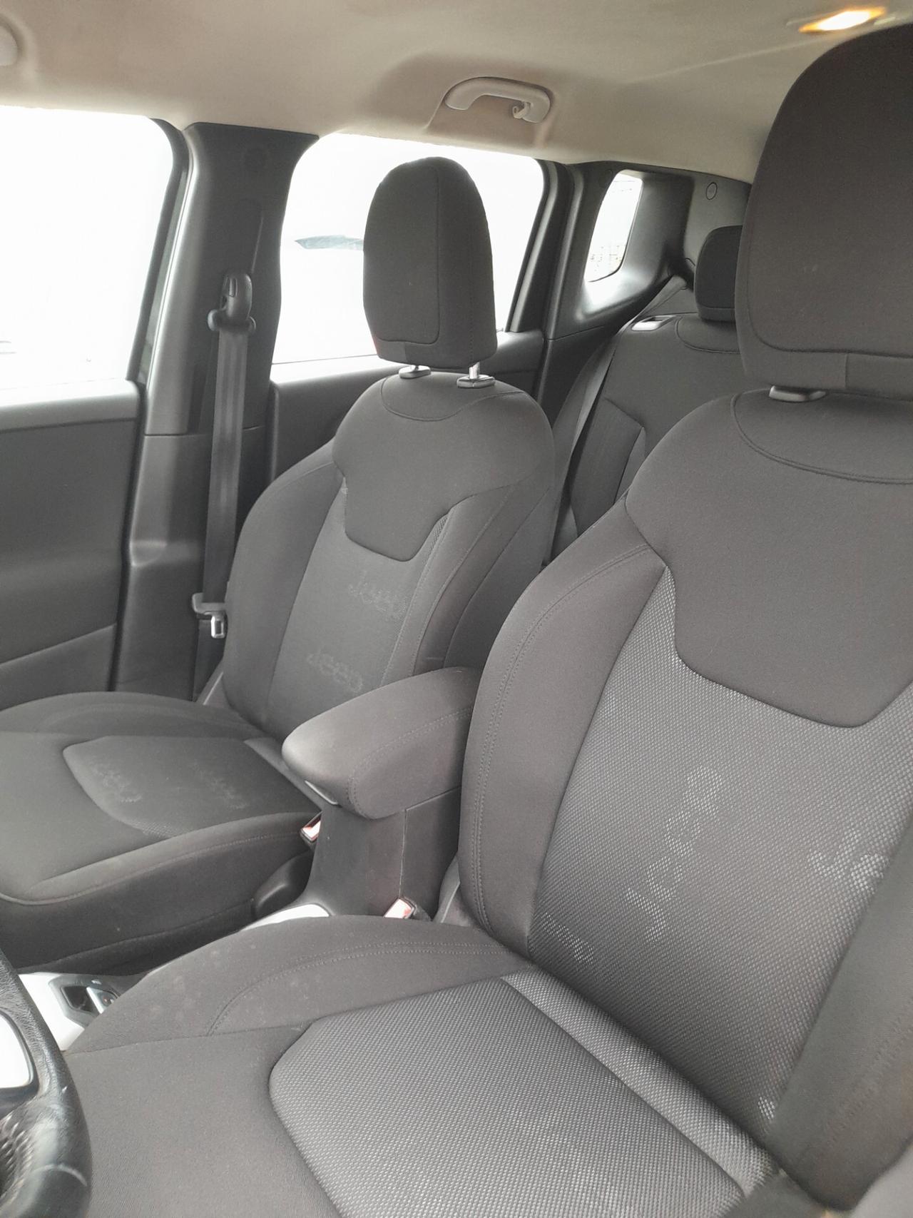 Jeep Renegade 1.6 Mjt 120 CV Longitude