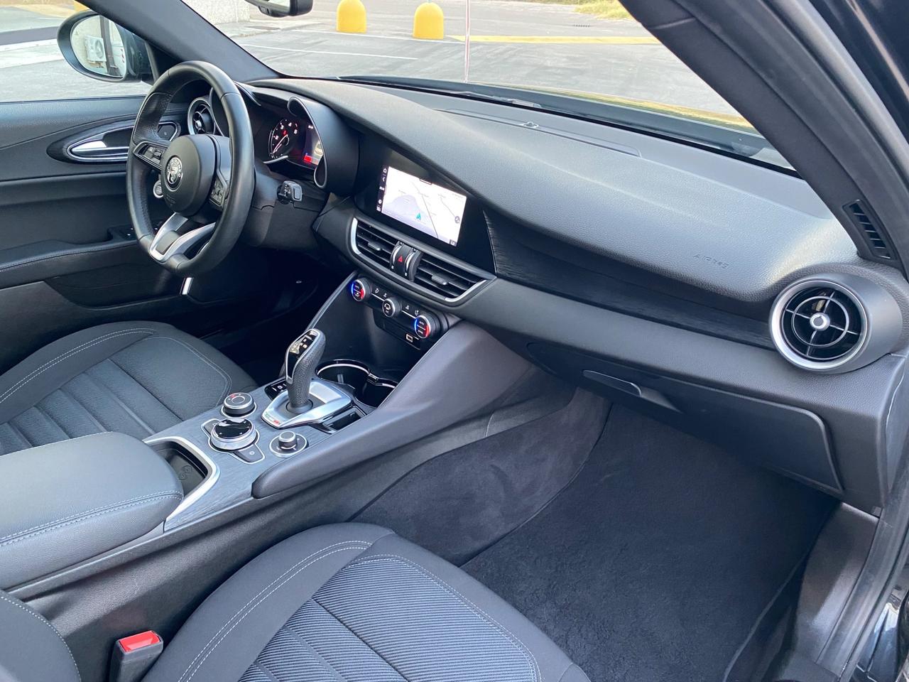 Alfa Romeo Giulia 2.2 Turbodiesel 190 CV AT8 Super Business