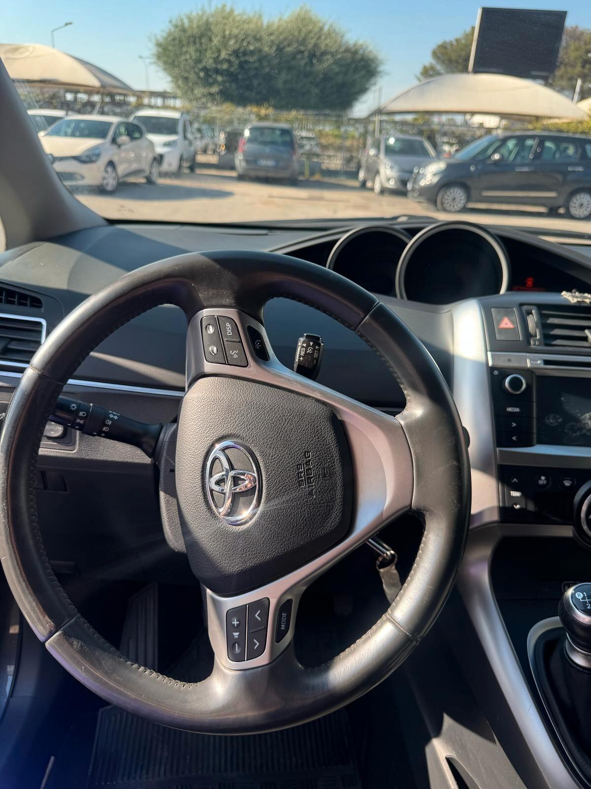 Toyota Verso 1.6 D-4D Style