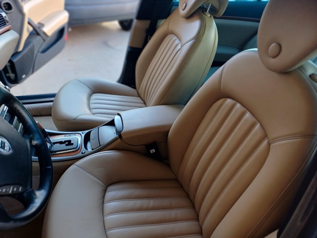 Lancia Thesis 3.0 V6 24V aut. Emblema