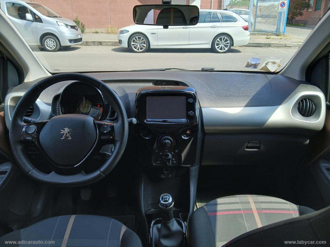 PEUGEOT 108 5p. 1.0 12v Allure