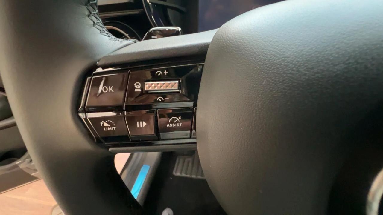 Alfa Romeo Junior 1.2 136 CV Hybrid eDCT6 Speciale