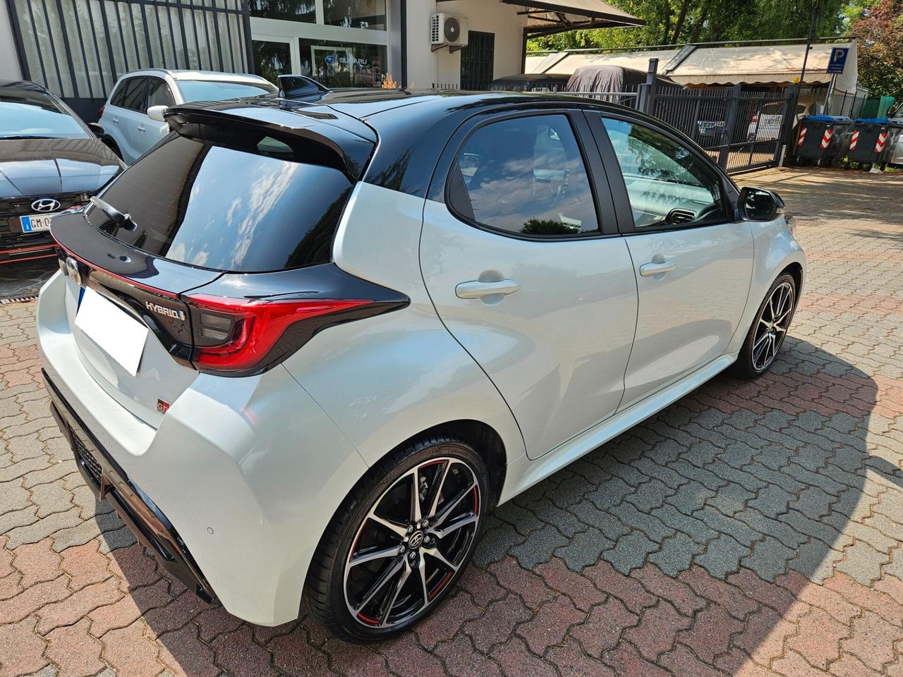Toyota Yaris 1.5 130 Hybrid 5 porte GR Sport
