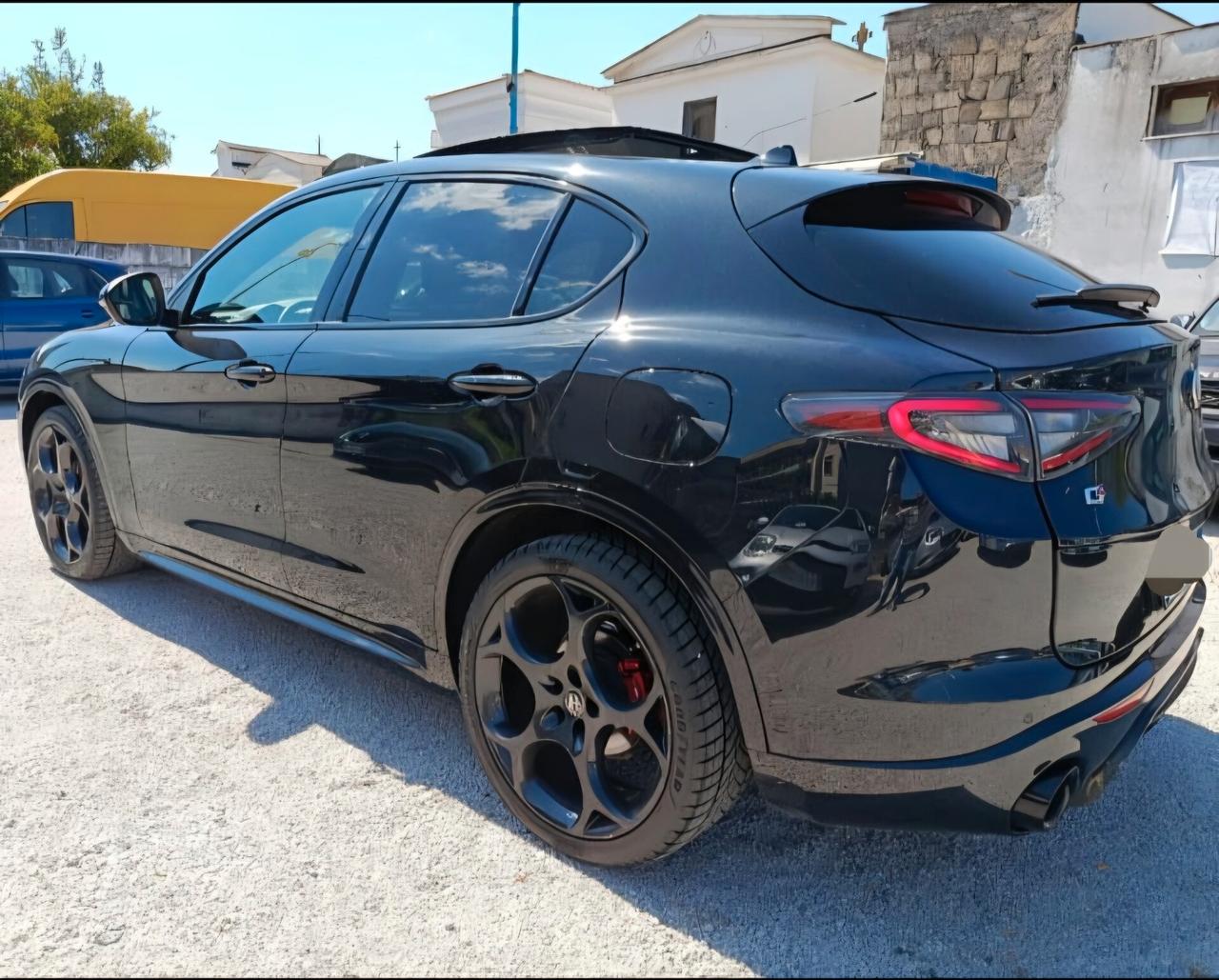 Alfa Romeo Stelvio 2.2 210 CV AT8 Q4 Competizione-2023
