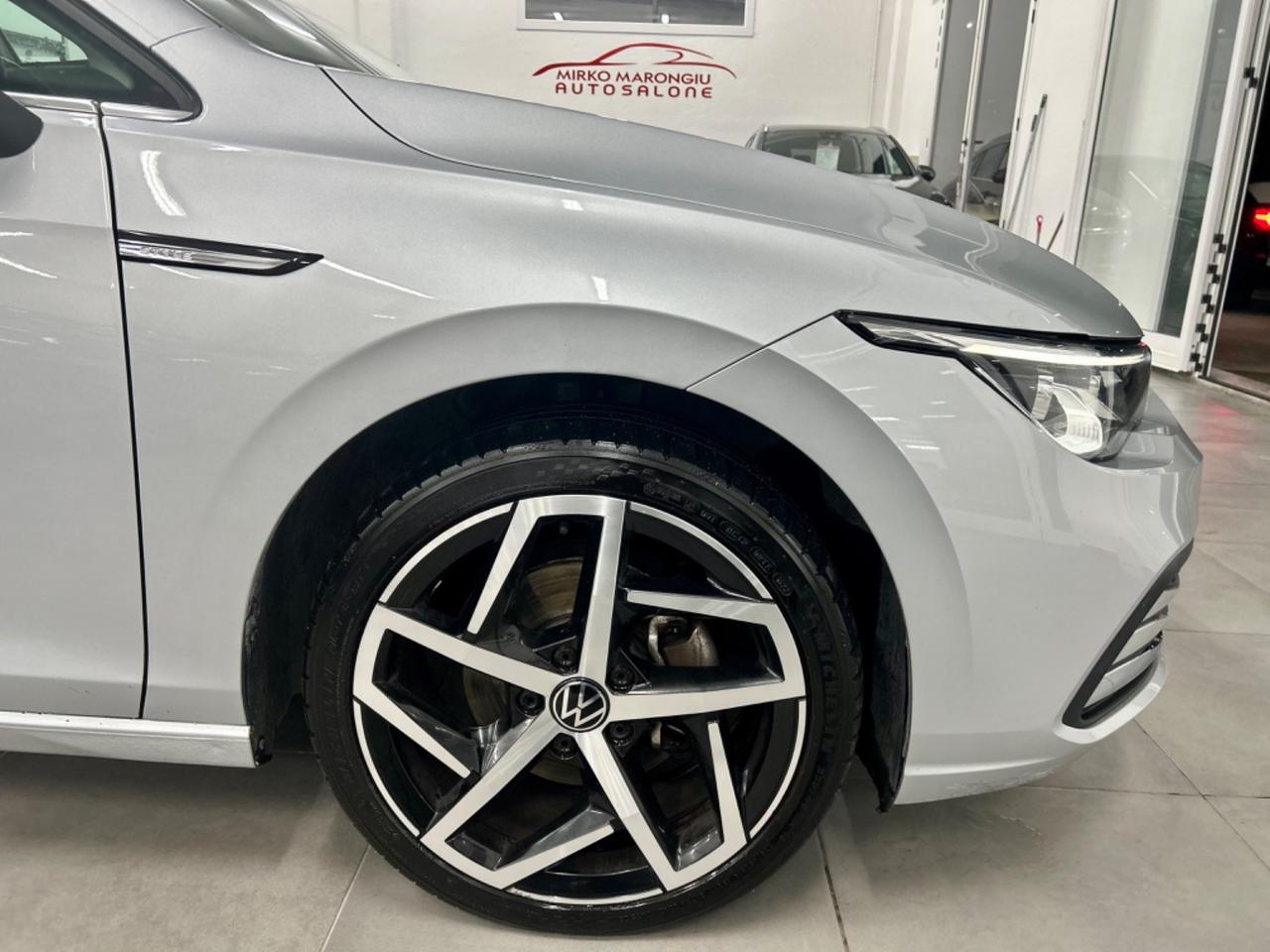 VW Golf 8 2.0 TDI DSG SCR Style FINANZIABILE