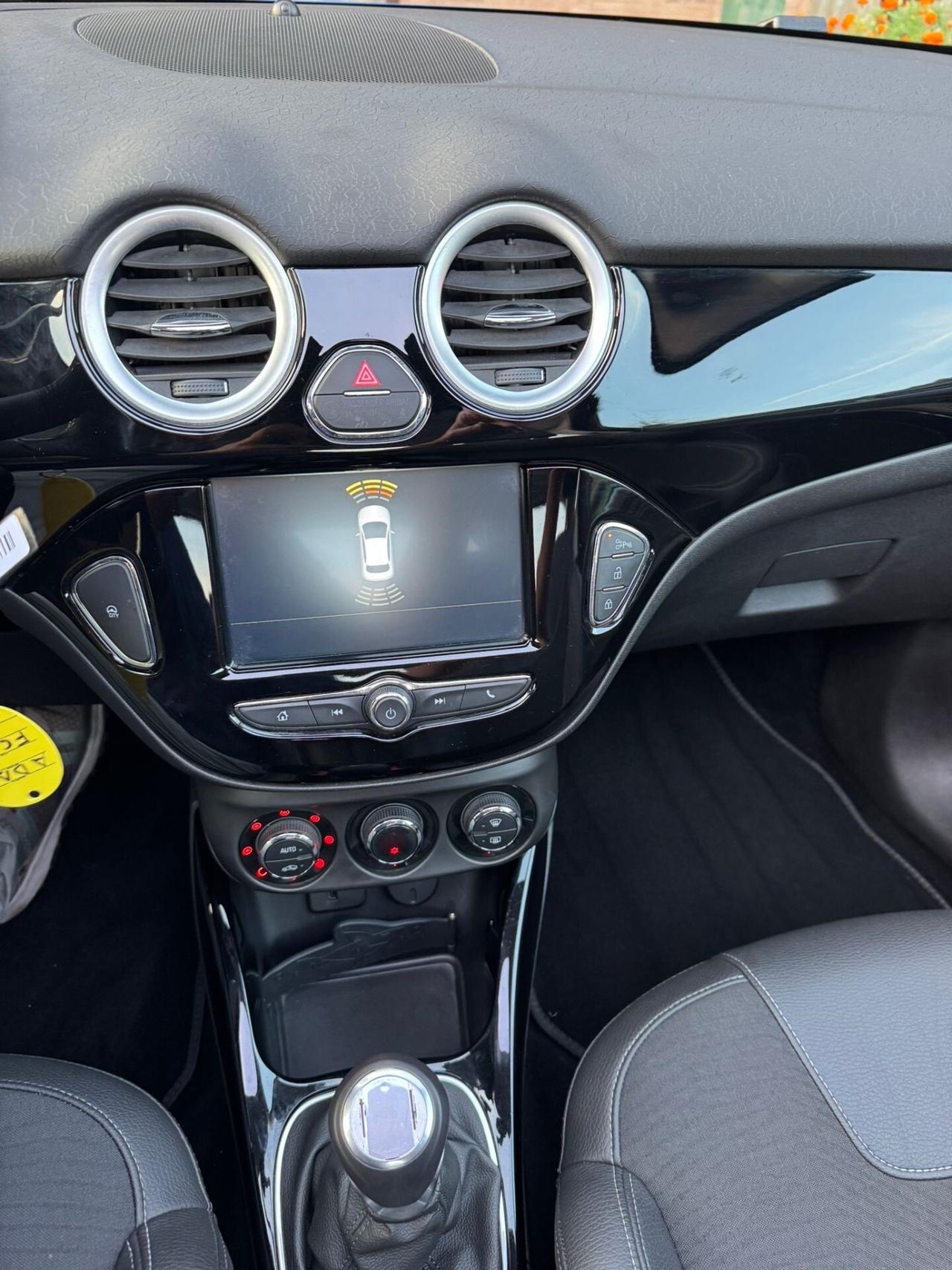 Opel Adam Rocks 1.2 70 CV Unlimited neopatentato