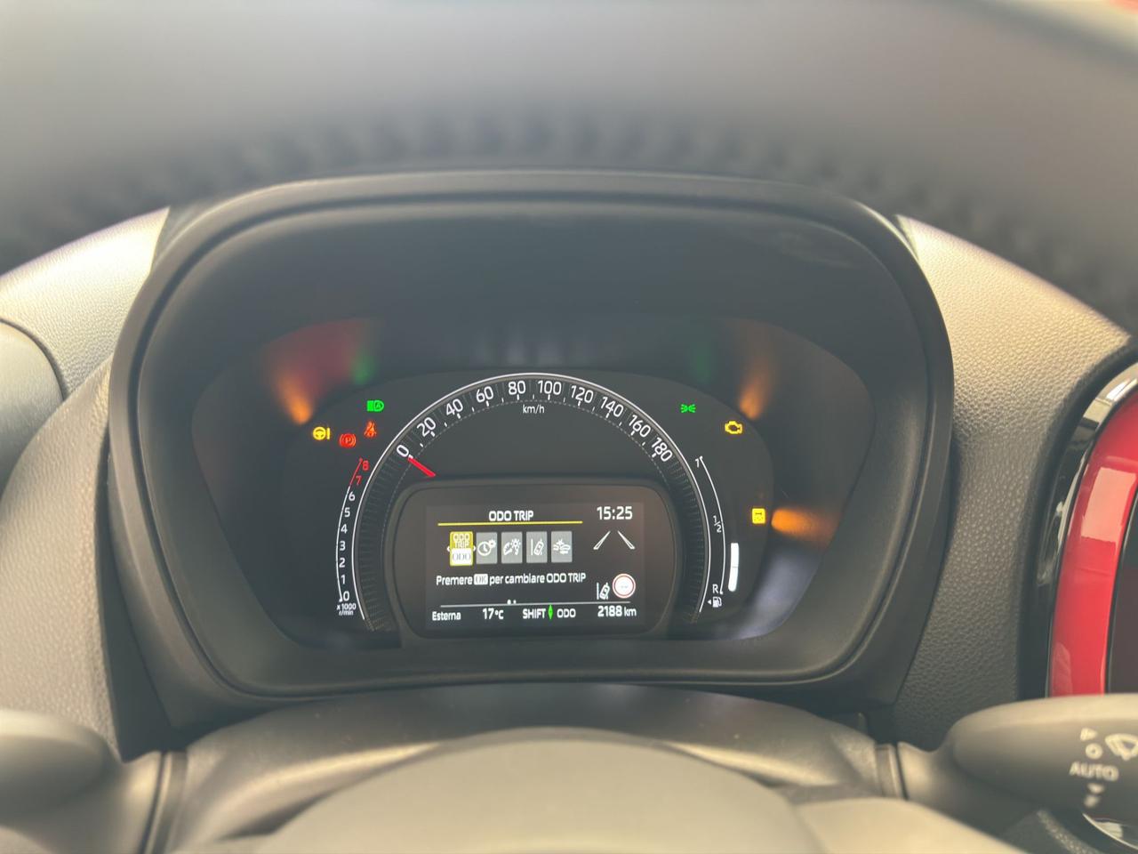 Toyota Aygo X 1.0 Undercover 72cv