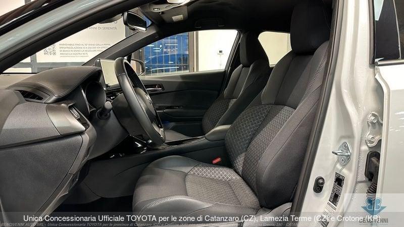 Toyota C-HR 2.0 Hybrid E-CVT Trend
