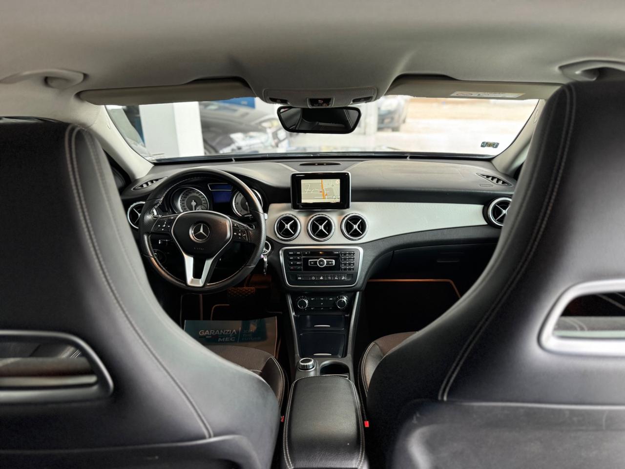 Mercedes-benz GLA 200d Automatic 4Matic Sport E6