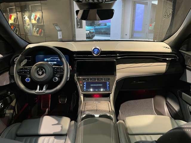 Maserati Grecale Modena 250 CV MY25