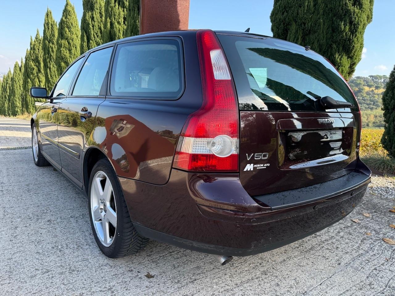 Volvo V50 2.5i turbo 20V 60.000 KM!!!!!