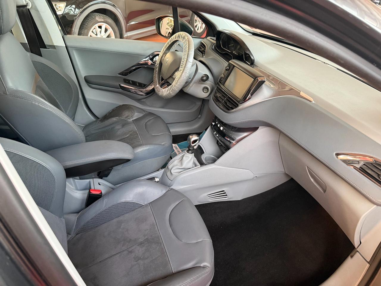 Peugeot 208 1.6 e-HDi 115 CV Stop&Start 5 porte Allure