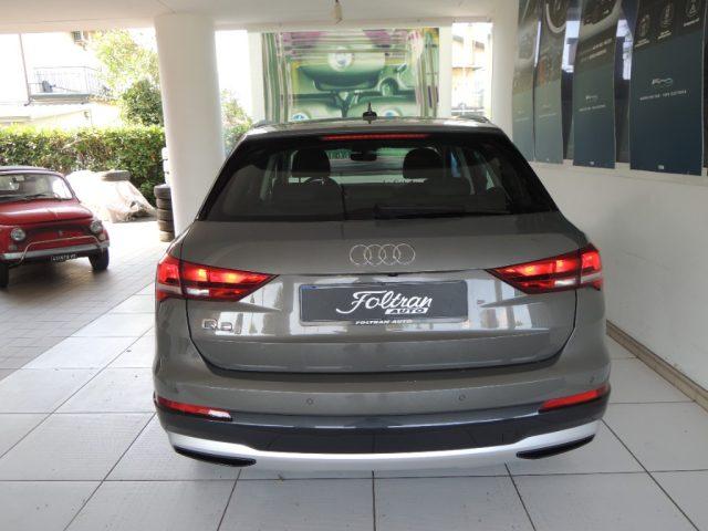 AUDI Q3 35 TDI Business Advanced