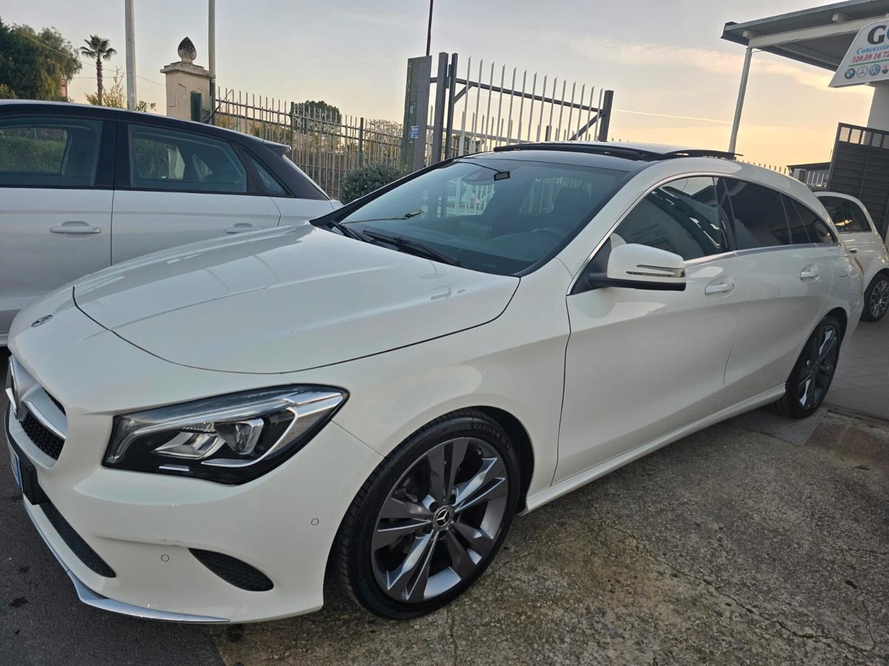 Mercedes-benz CLA 220 d 4Matic Automatic Premium AMG PACKET