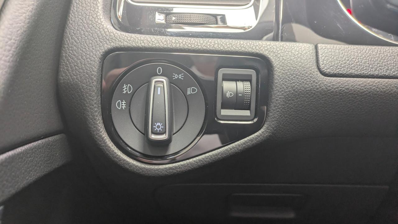 Volkswagen Golf 2.0 TDI 5p. Highline BlueMotion Technology