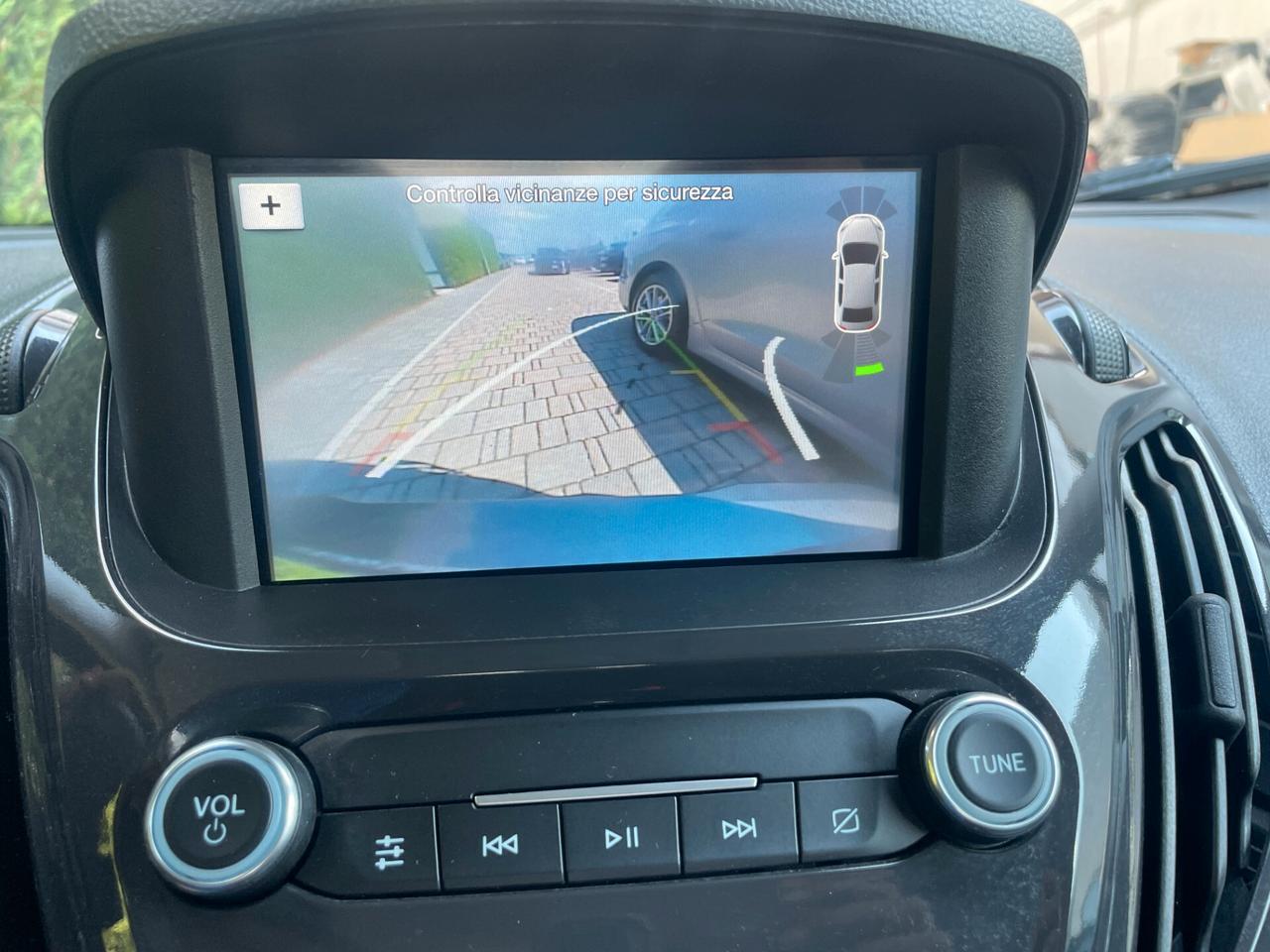 Ford Tourneo Courier 1.0 EcoBoost 100 CV Plus