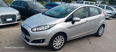 Ford Fiesta 1.5 TDCi 75CV 5 porte Business