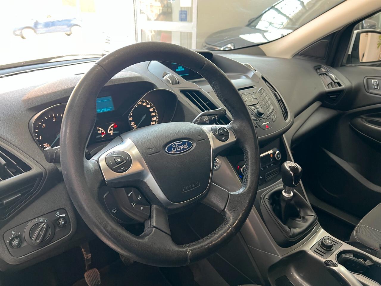Ford Kuga 2.0 TDCI 115 CV 2WD Titanium