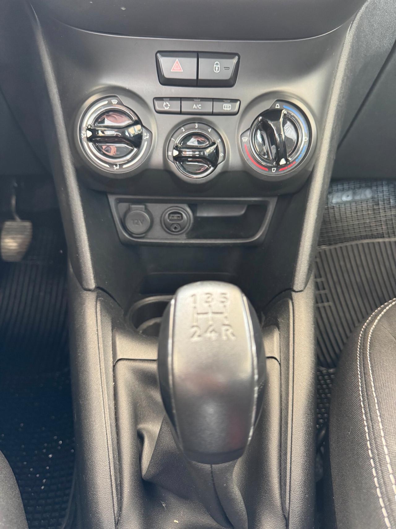 Peugeot 208 BlueHDi 75 5 porte Allure