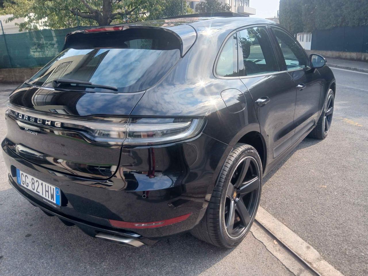Porsche Macan 2.0 245 CV ANN0 2021 TETTO PANORAMICO