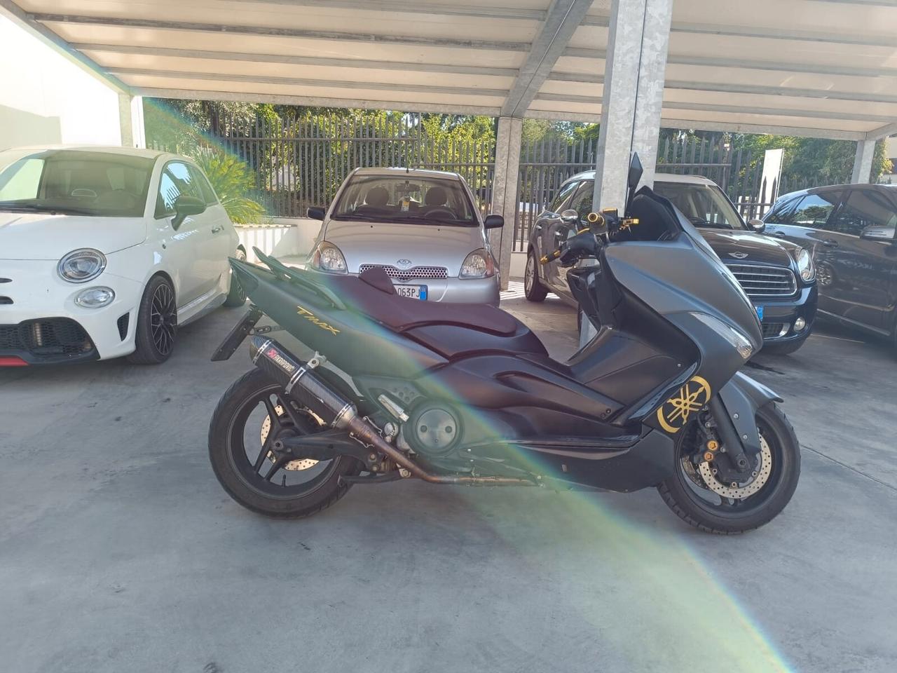 Yamaha T-MAX 500