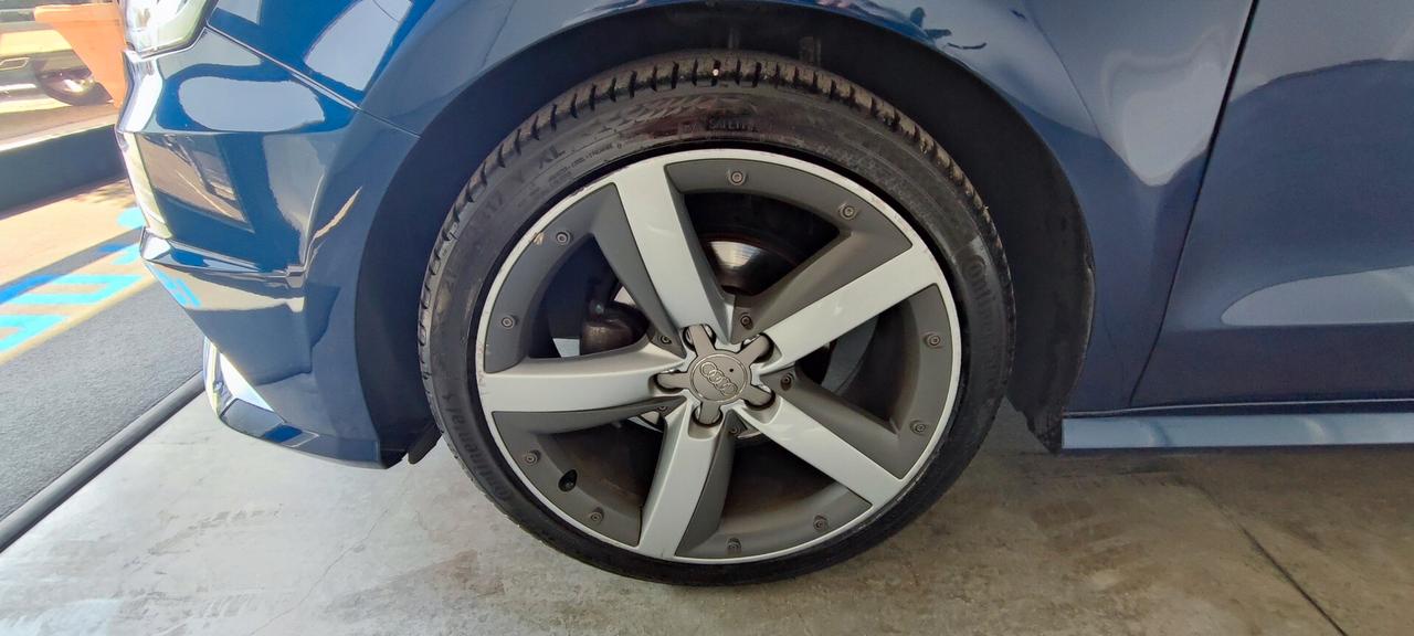Audi A1 1.0 TFSI ultra Admired