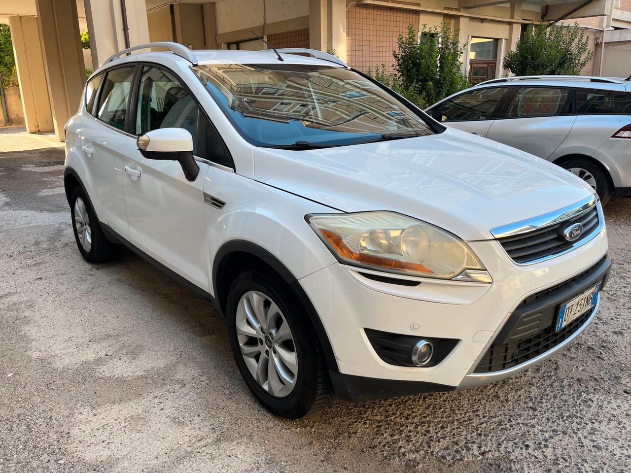 Ford Kuga 2.0 TDCi 136 CV 4WD Titanium DPF